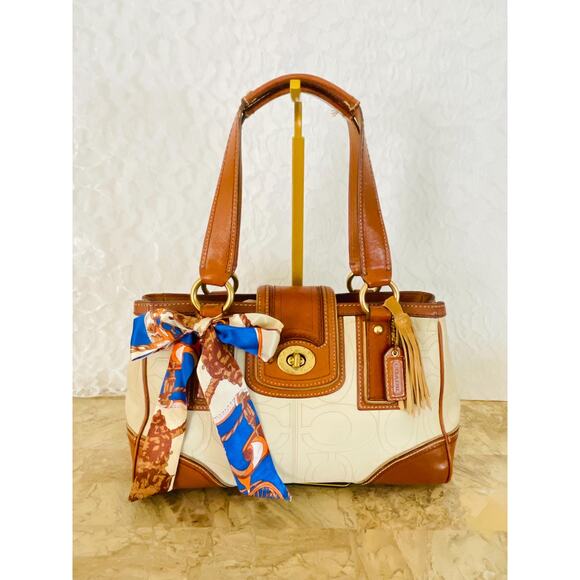 Coach cream brown stitch signature multicolored Carryall shoulder bag 11330 - Picture 1 of 10